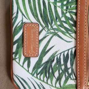 Dooney and bourke coin purse